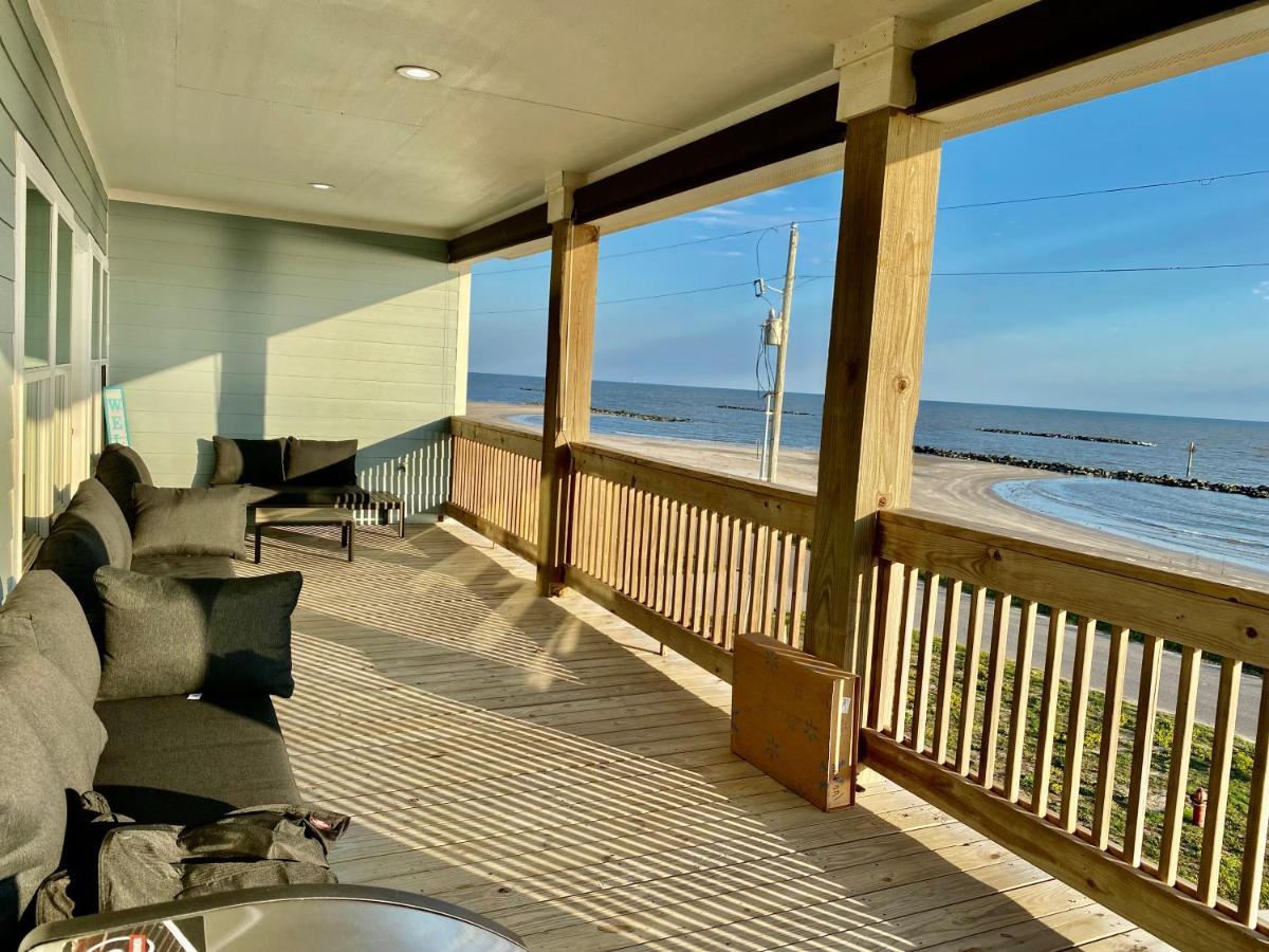 Oceanfront Home Near Hollybeach Cameron Exterior photo